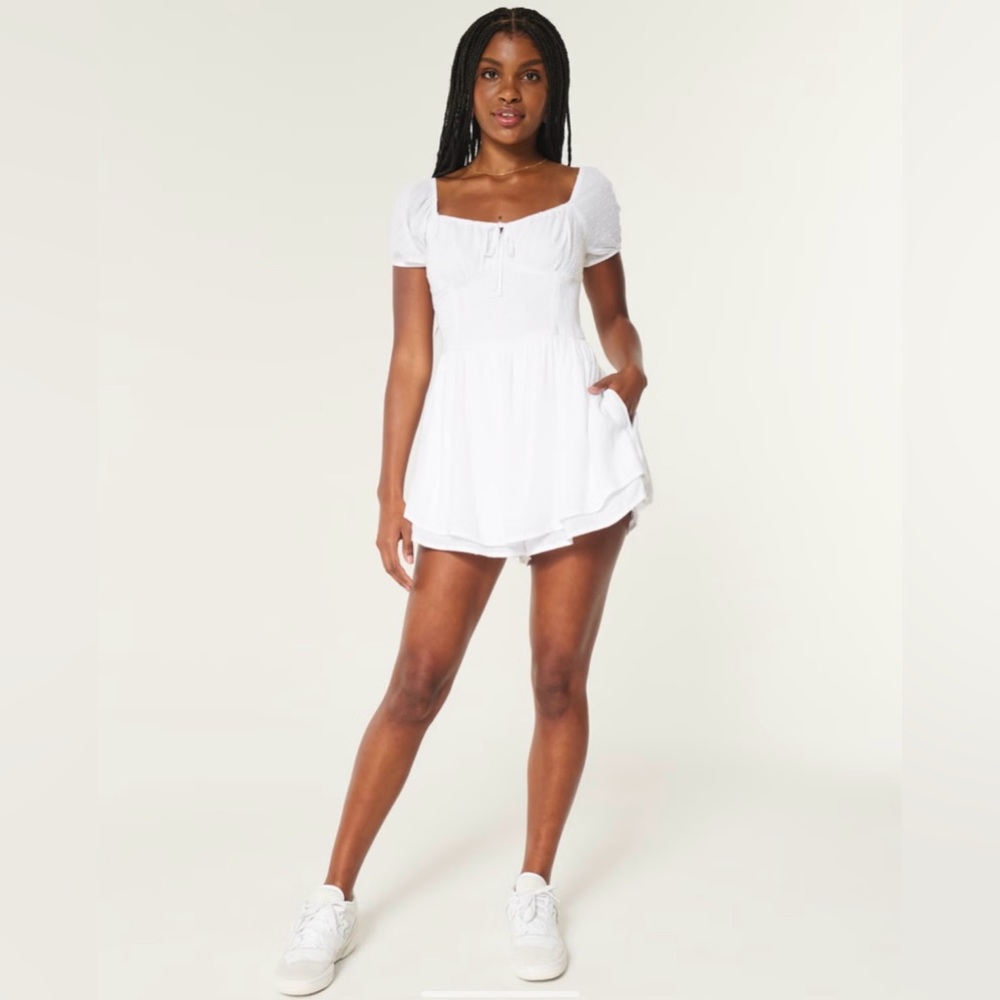 Romper - Picture 2 of 9